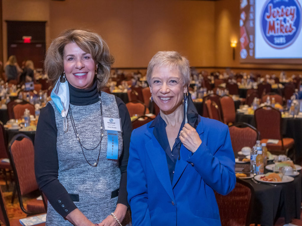 Dr. Holly Houska, Sara Isbell